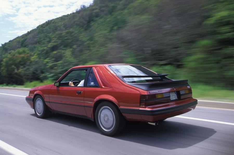  Ford Mustang 1984 года  (фото 3 из 3)